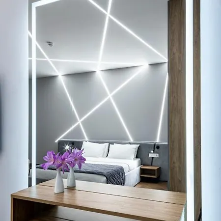 Otaman Hotel 4*