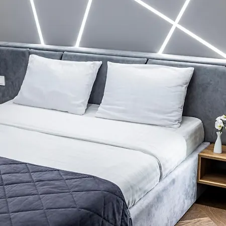 Hotell Otaman 4*